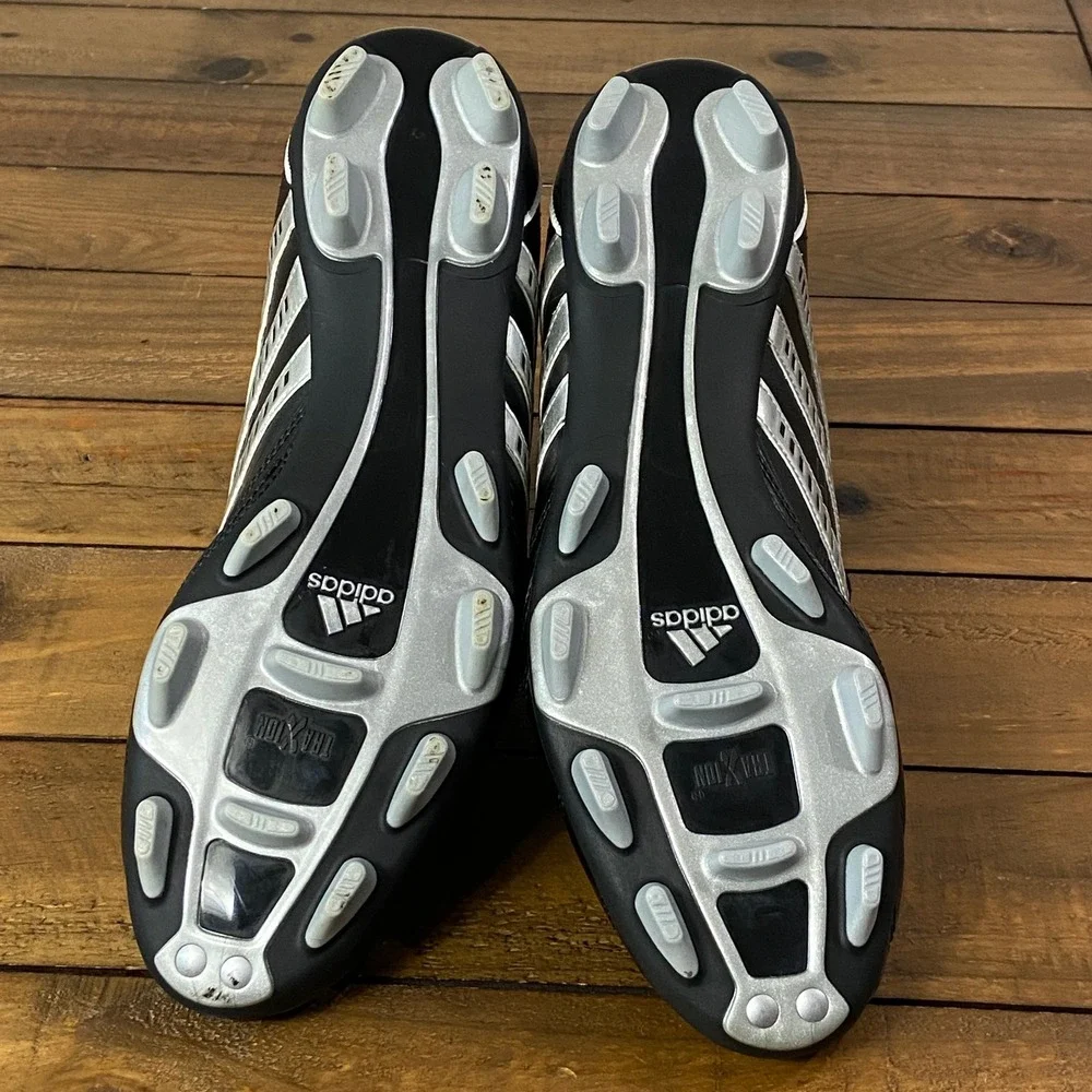 Adidas Traxion Firm Ground Soccer Cleats Black Silver 011009 Mens 11.5